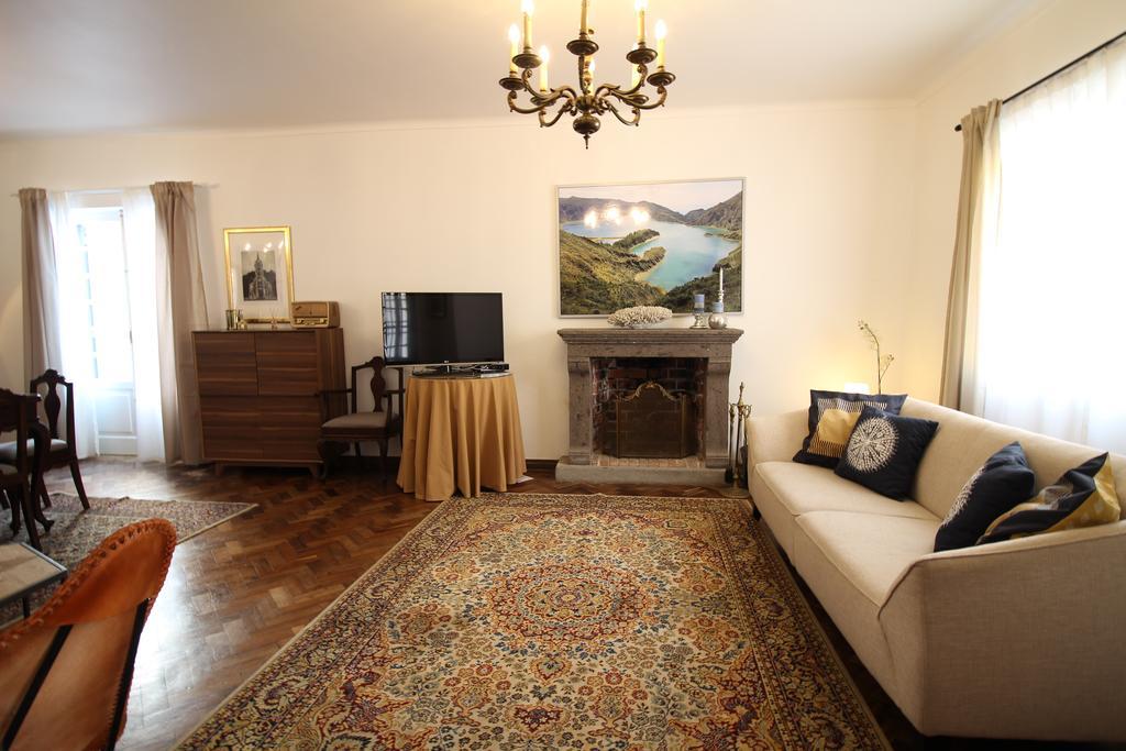 Ponta Delgada Pdl House Garden 빌라 외부 사진